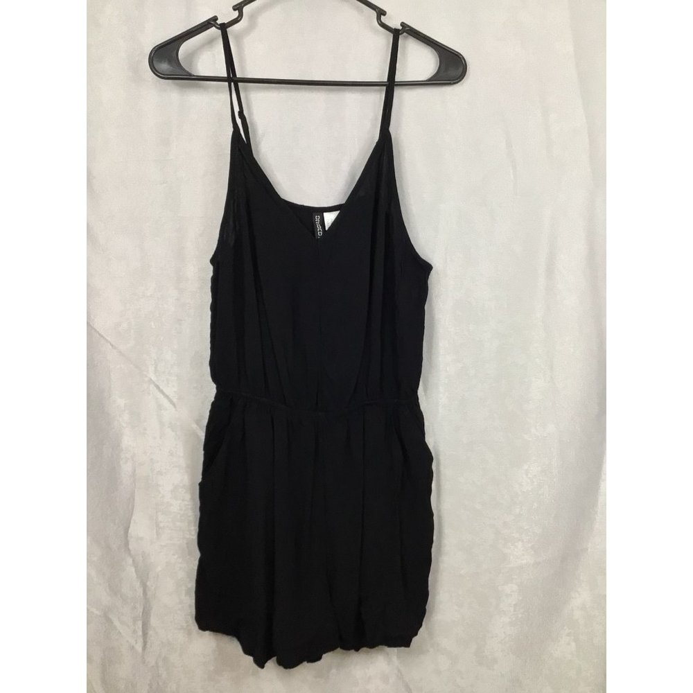 H&M Divided Women's V-Neck Spaghetti Strap Skort Size 10 Black